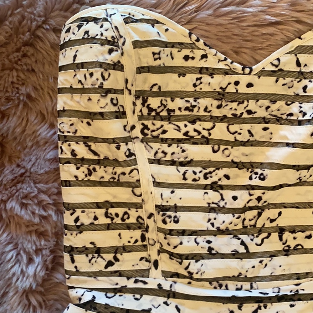 ✨ NEW PARKER STRAPLESS DRESS - Picture 7 of 11